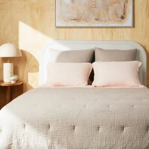 PARACHUTE Organic Cloud Cotton Quilt in Natural And Ivory Size Full/Queen - Picture 8 of 10